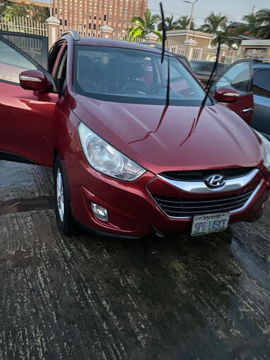 2013 HYUNDAI LX 35 PRICE: #3,500,000
